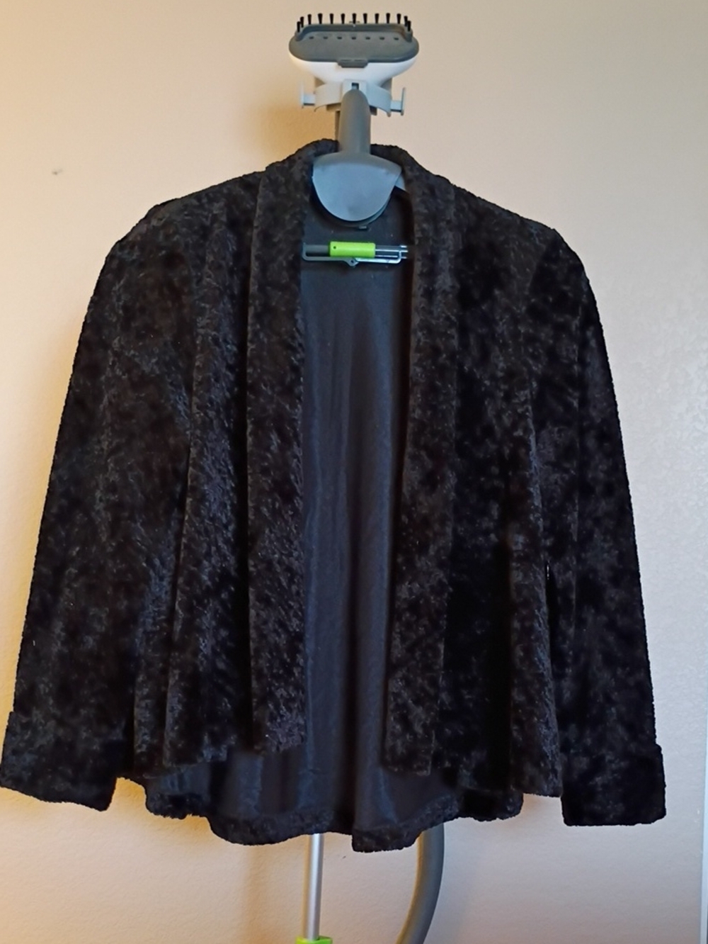 Connected Black Crushed Velvet Open-Front Swing Light Jacket